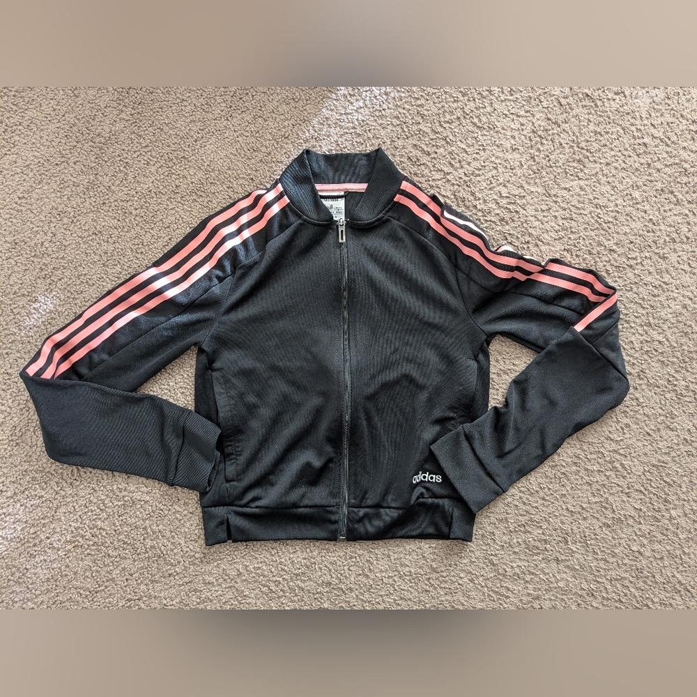 Adidas Cropped Jacket in Black & Pink 🩷 🖤